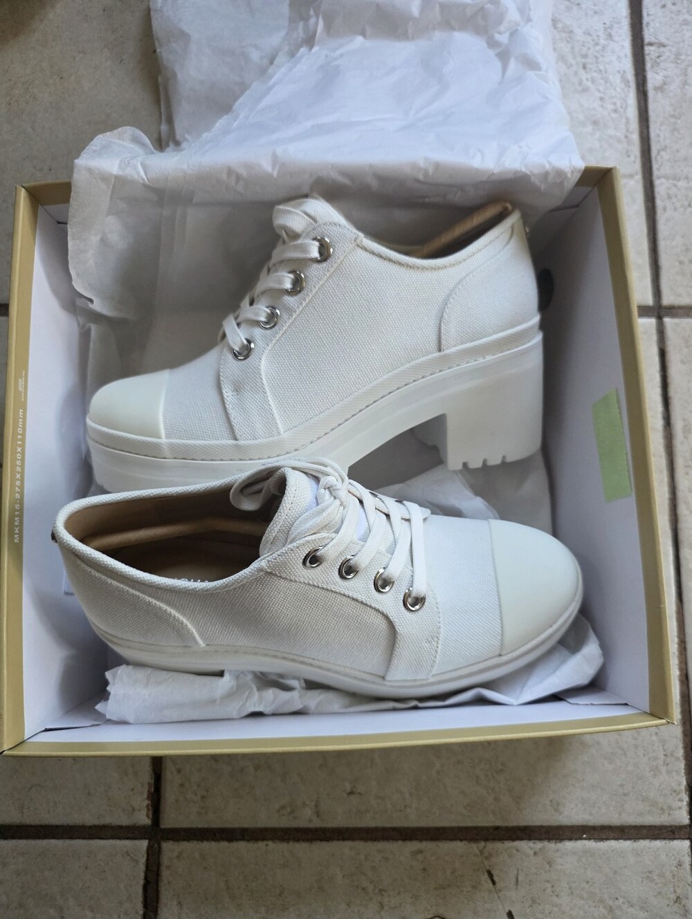Michael Kors White Platform Lace-Up Sneakers Size 6M